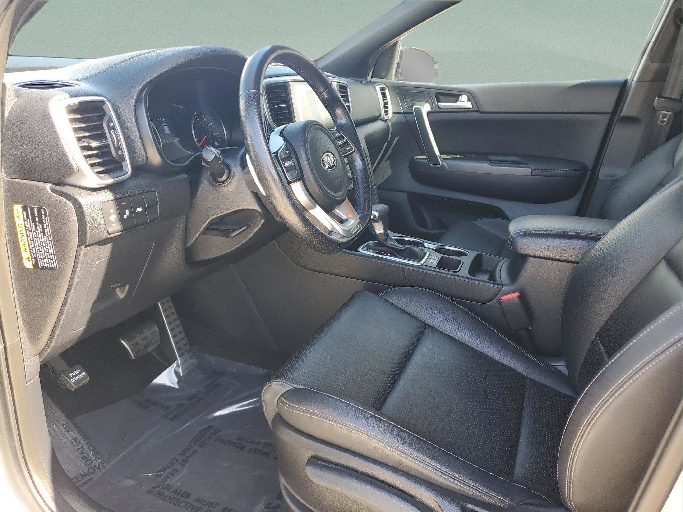 Used 2020 Kia Sportage S image 19