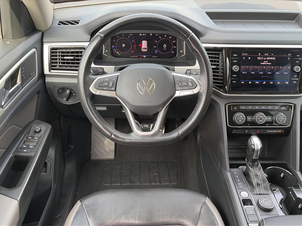 Used 2023 Volkswagen Atlas SEL Premium AWD/4WD image 13