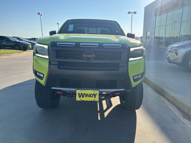 New 2026 Nissan Frontier PRO-4X w/ Pro-4x Convenience Package image 2