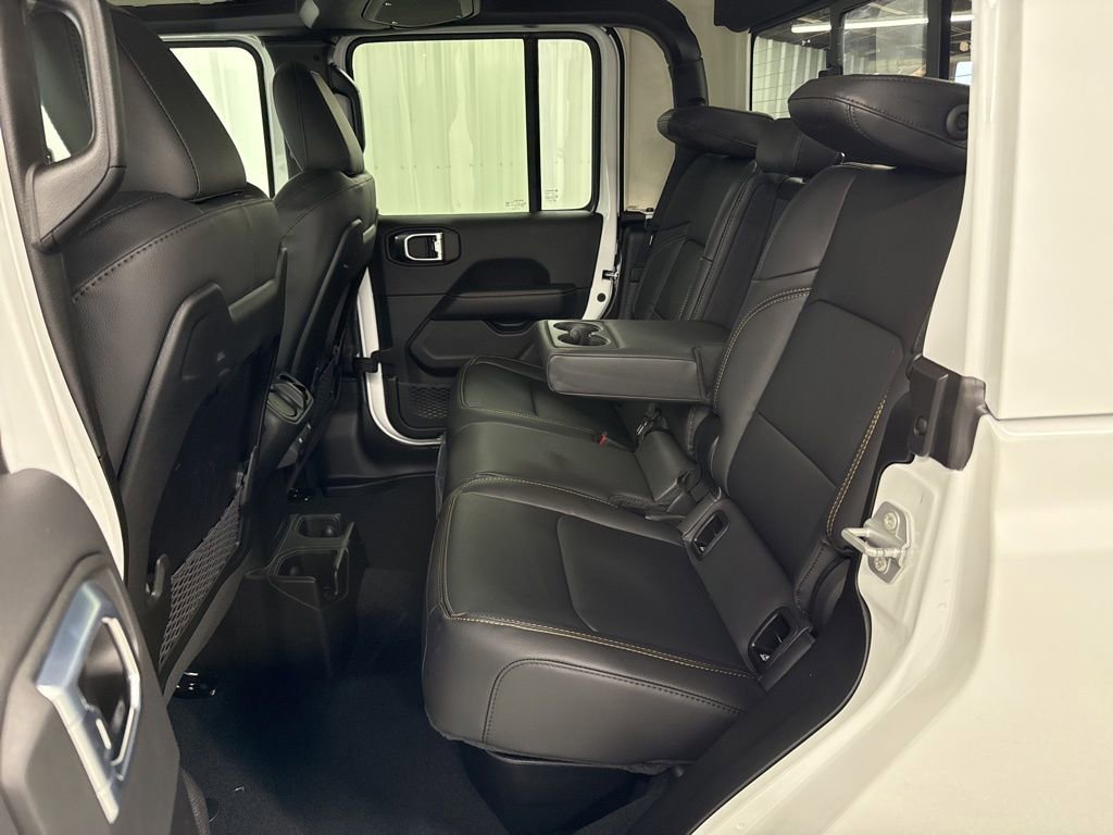 New 2026 Jeep Gladiator Sport image 11