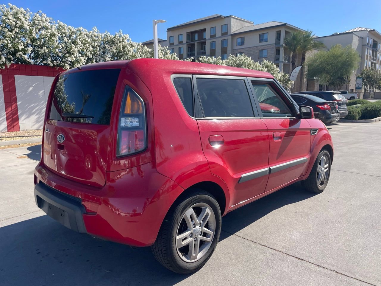 Used 2010 Kia Soul + w/ Audio Pkg image 3