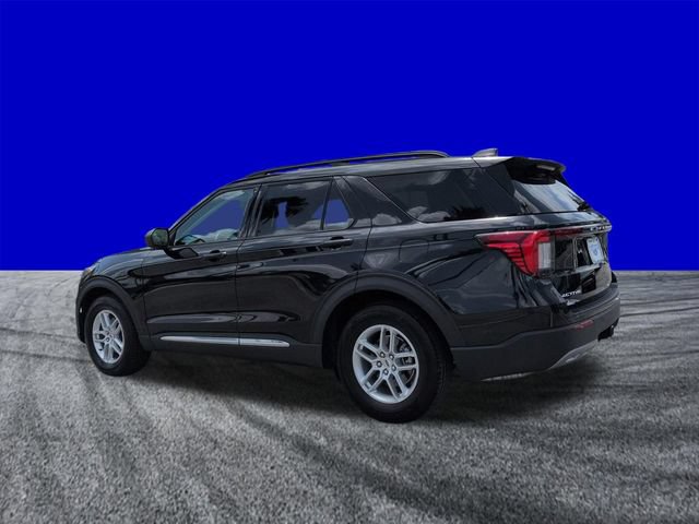 Certified 2025 Ford Explorer Active w/ Active Comfort Package RWD image 6