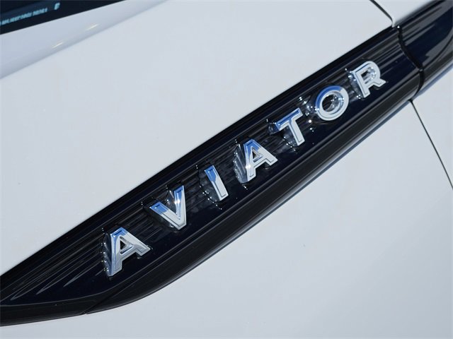 Certified 2023 Lincoln Aviator Black Label image 12