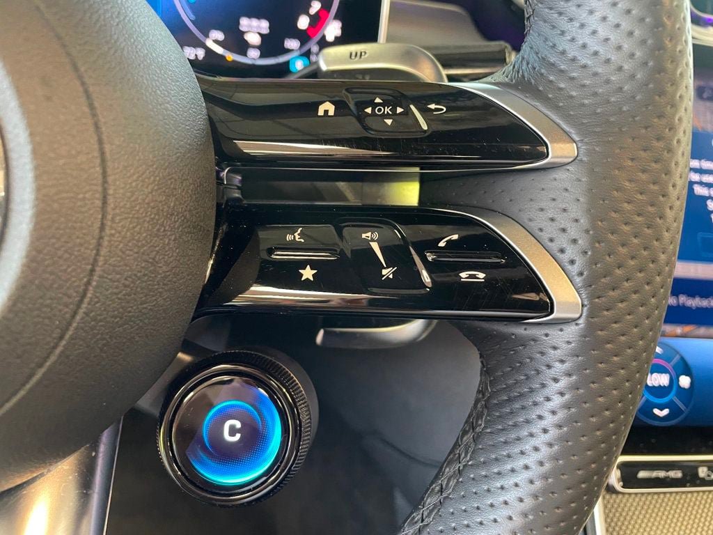 Used 2025 Mercedes-Benz C 36 AMG S image 31