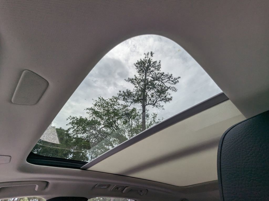 New 2025 Volvo XC60 B5 Plus w/ Protection Package Premier image 22