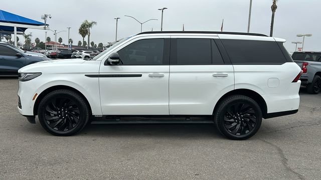 Used 2025 Lincoln Navigator Reserve w/ Jet Appearance Package image 7