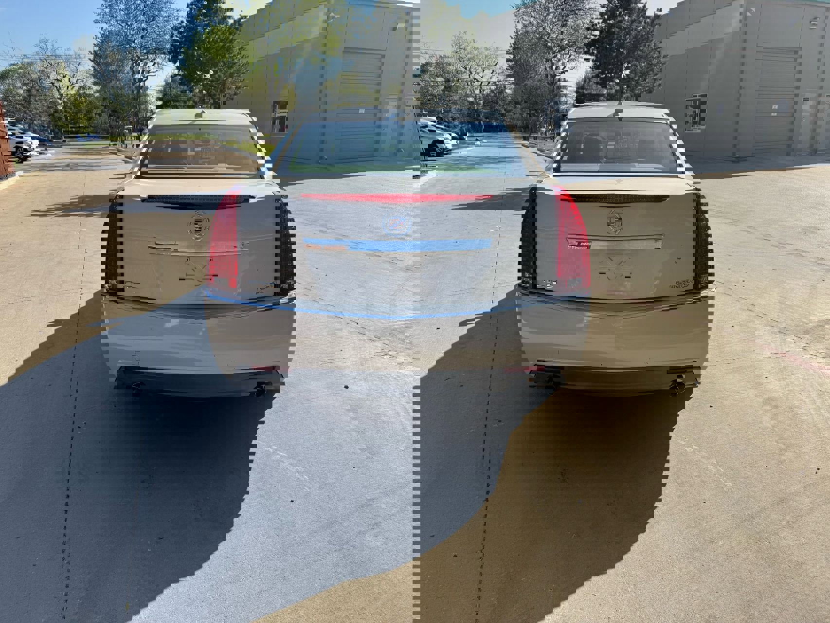 Used 2010 Cadillac CTS Luxury image 3