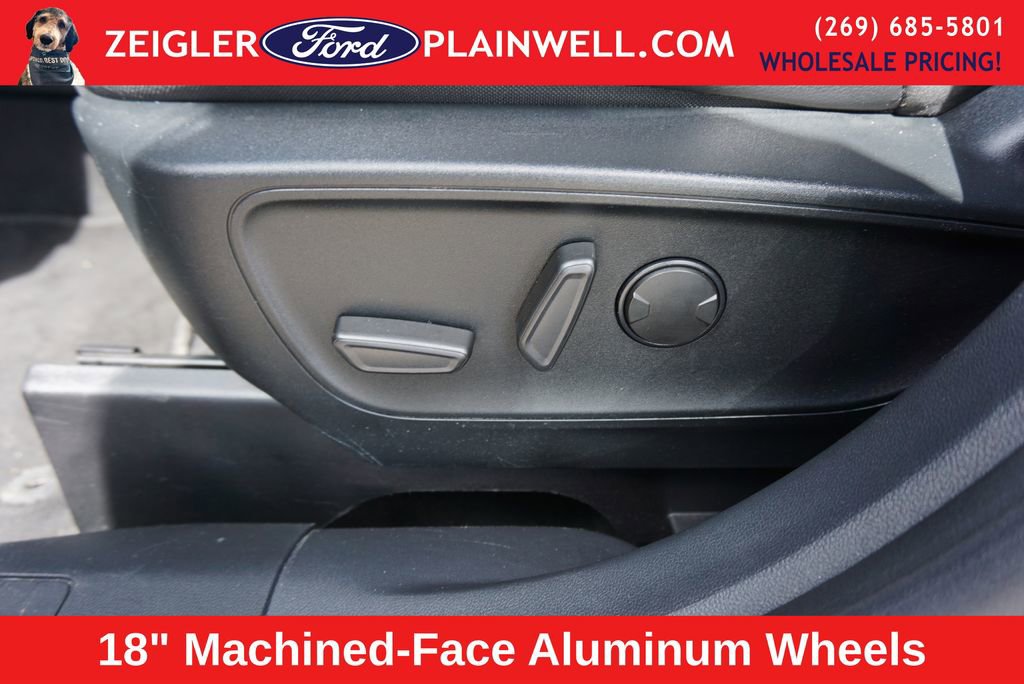 Used 2020 Ford Escape SEL FWD image 18