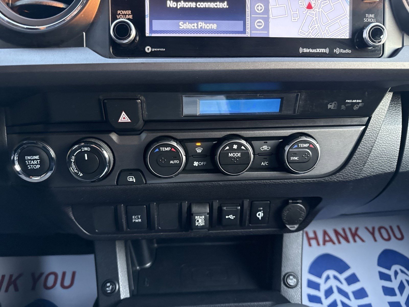 Used 2022 Toyota Tacoma TRD Sport image 18