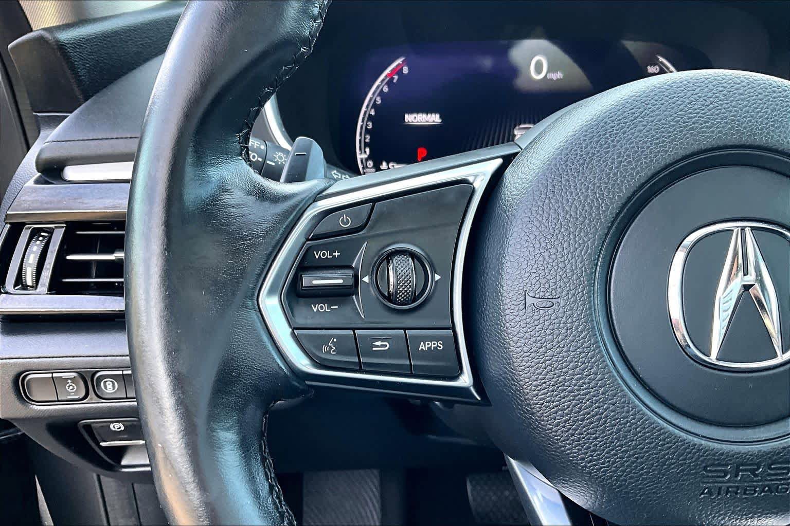 Used 2023 Acura MDX SH-AWD w/ Technology Package image 22