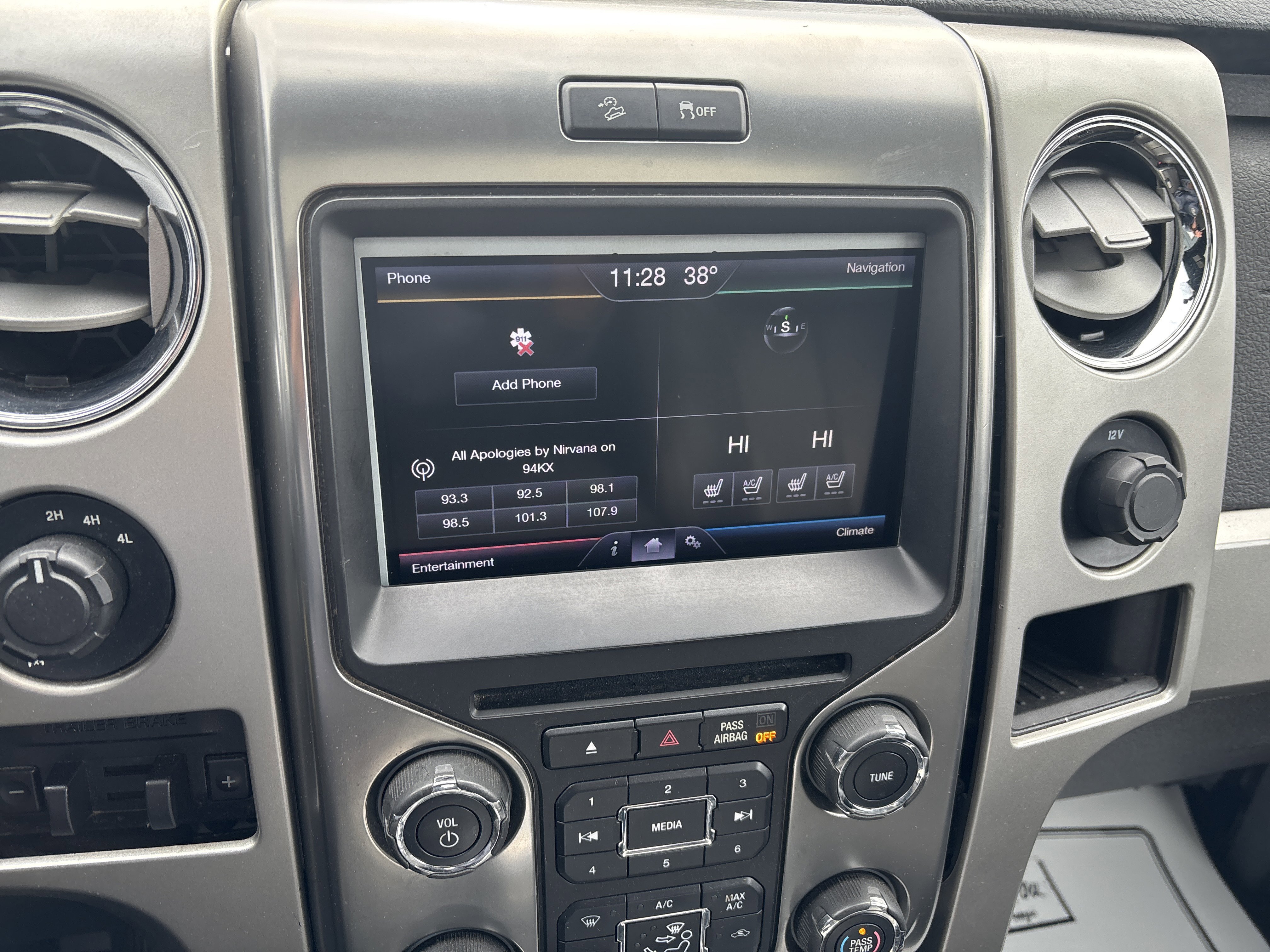 Used 2014 Ford F150 FX4 w/ Equipment Group 402A Luxury image 26