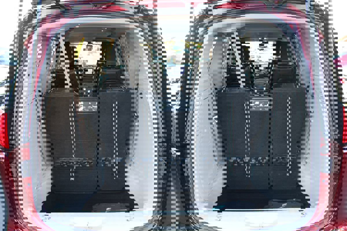 Used 2017 Chrysler Pacifica Platinum image 41