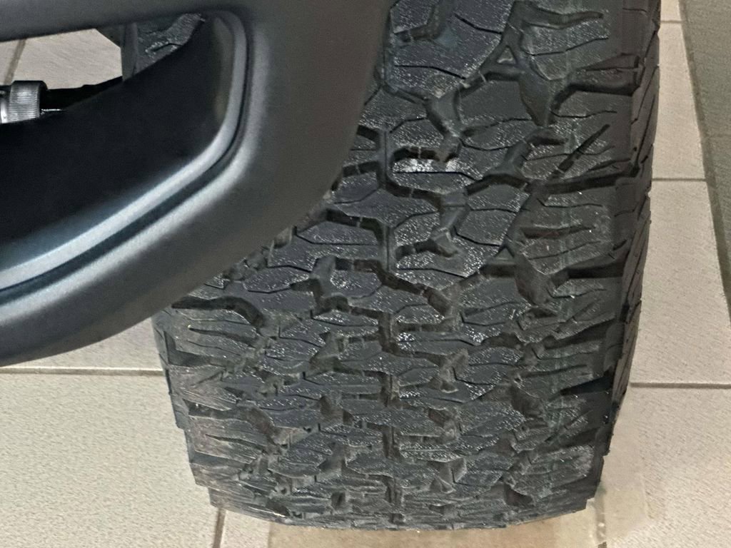 New 2026 Jeep Wrangler Unlimited Rubicon 392 w/ Dual Top Group image 22