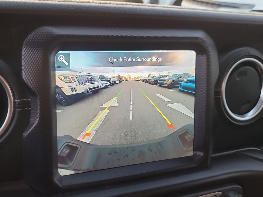 Certified 2021 Jeep Gladiator Overland w/ Popular Equipment Package image 21