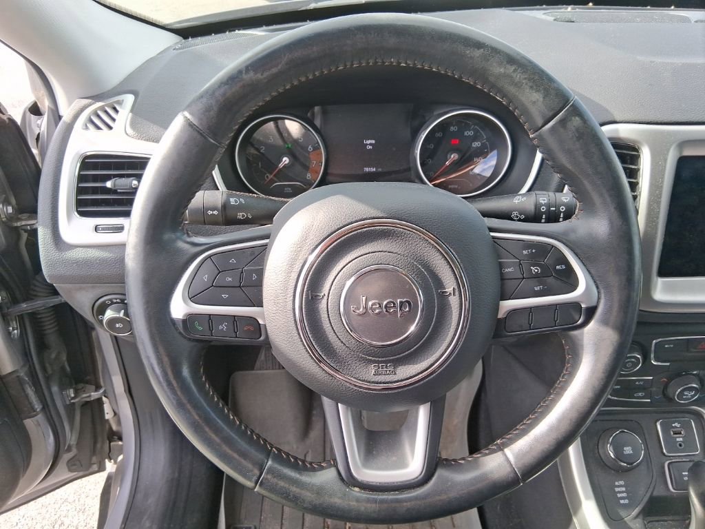 Used 2018 Jeep Compass Latitude w/ Popular Equipment Group image 10