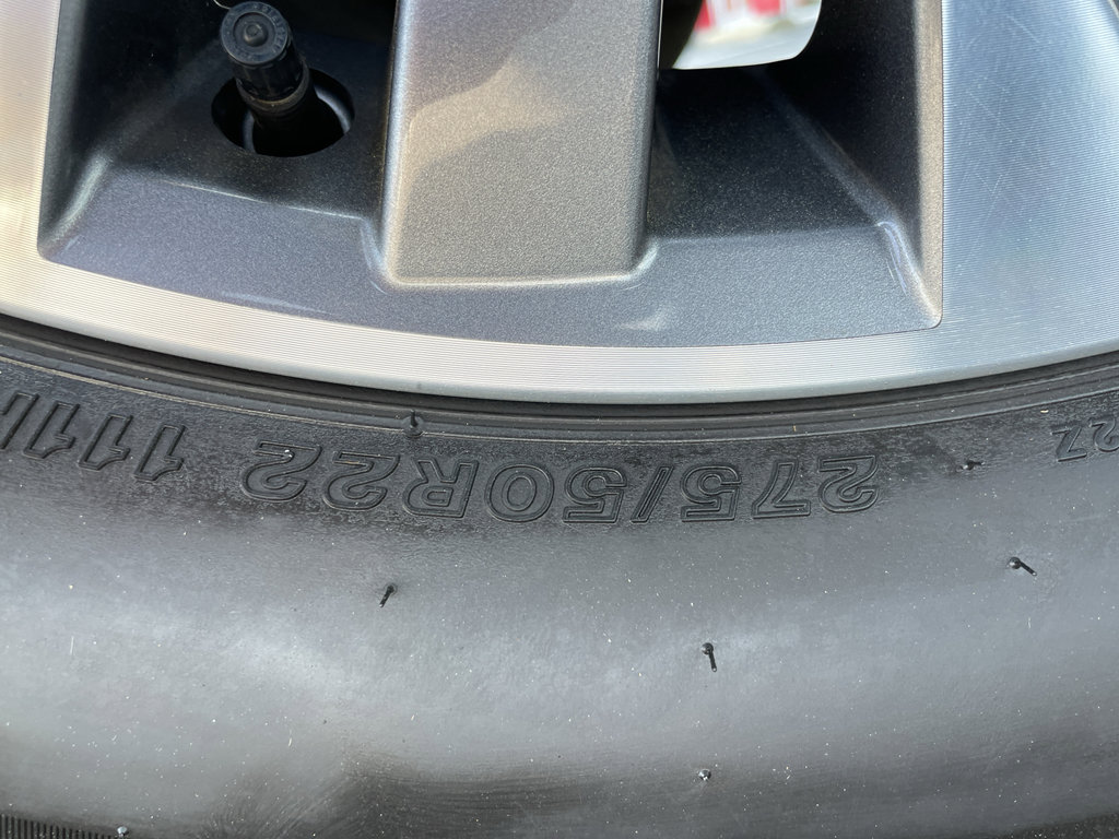 Used 2025 INFINITI QX80 Sensory image 29