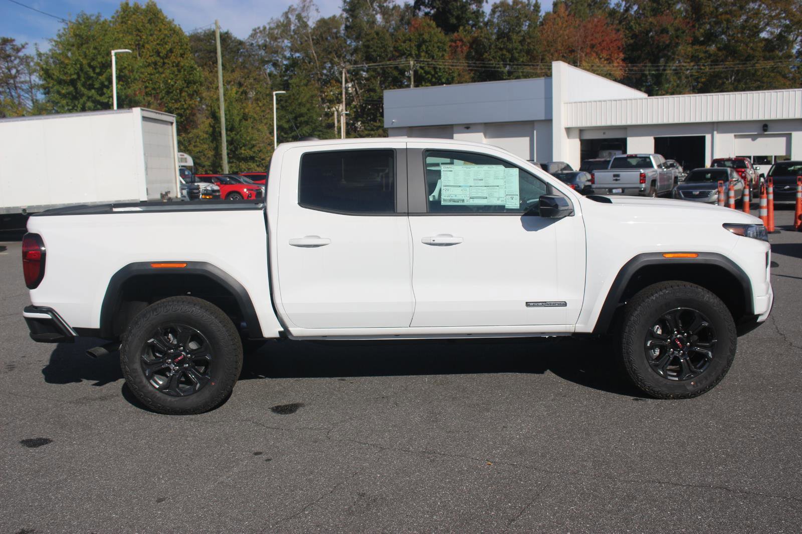 New 2025 GMC Canyon Elevation w/ Convenience Package image 7