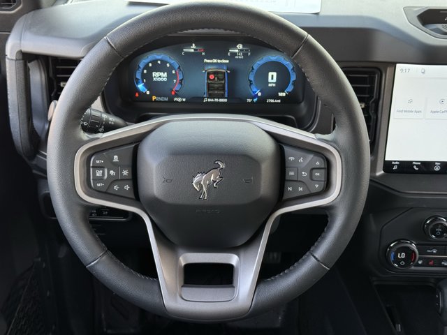 Used 2026 Ford Bronco Badlands AWD/4WD image 13
