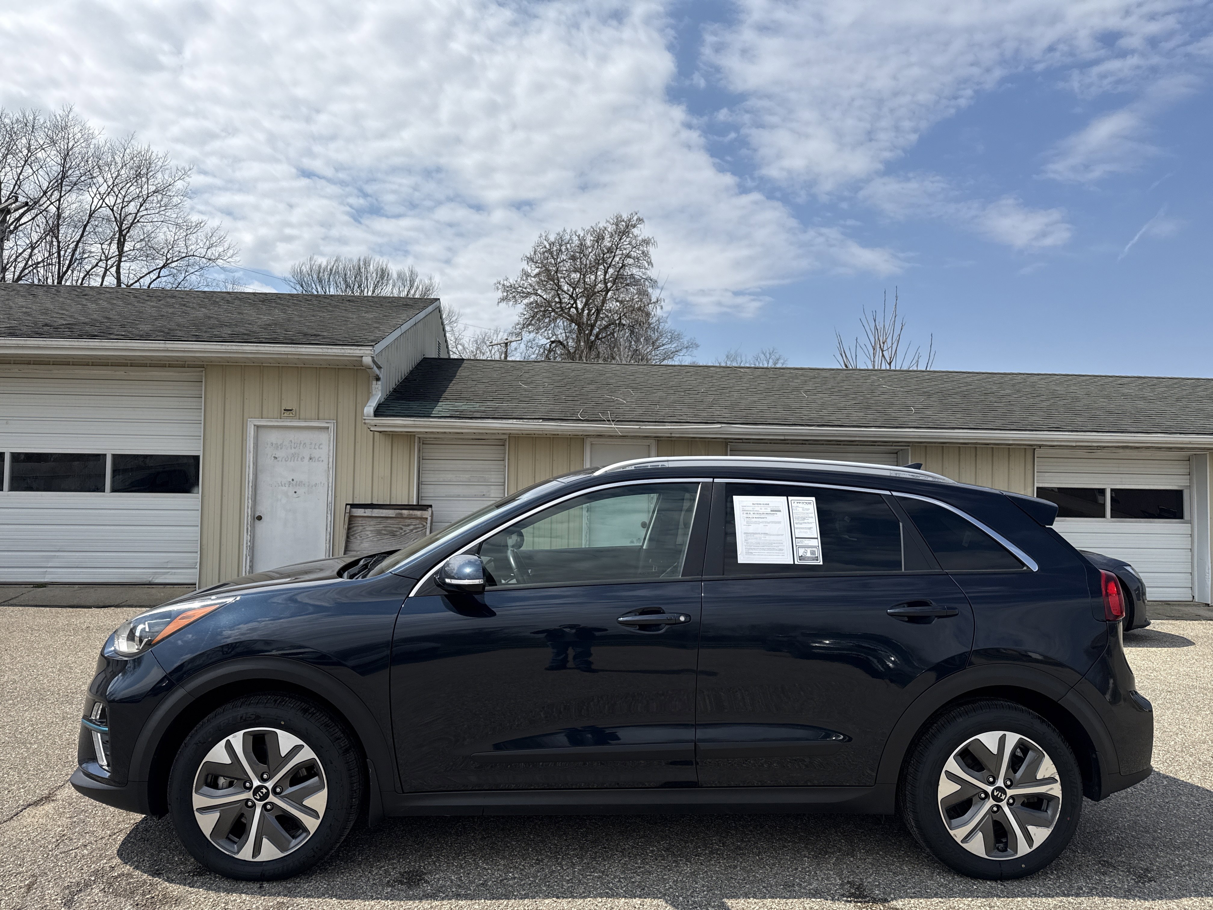Used 2020 Kia Niro EX Premium image 12