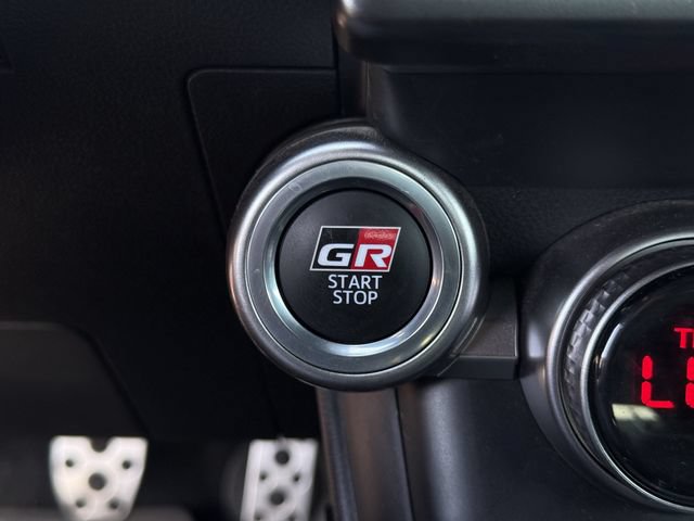 Used 2023 Toyota GR86 Premium w/ ALL Weather Mat Package (TMS) RWD image 20