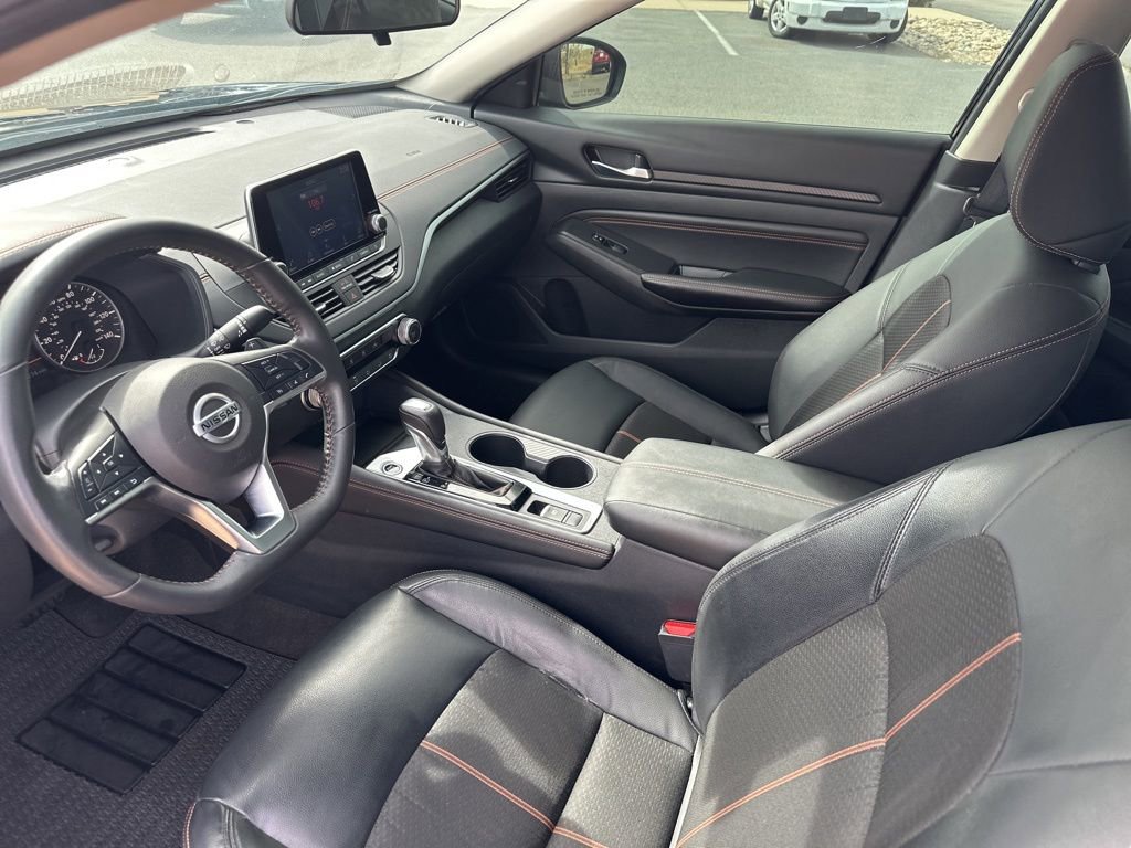 Used 2022 Nissan Altima 2.5 SR image 15