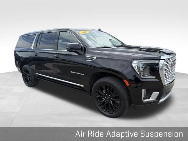 Used 2024 GMC Yukon XL Denali w/ Advanced Technology Package AWD/4WD image 18