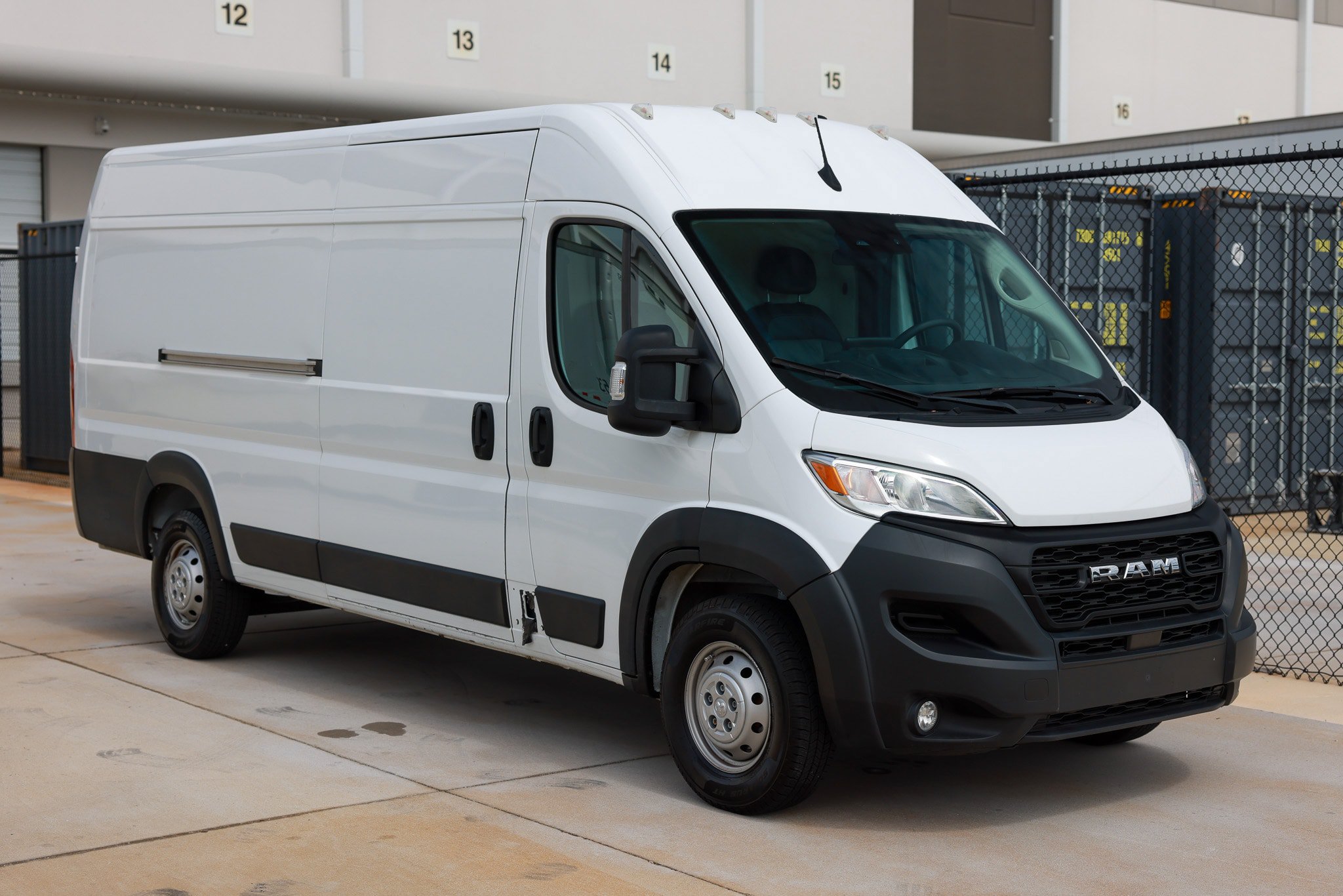 Used 2023 RAM ProMaster 3500 w/ Premium Convenience Group FWD image 19