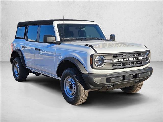 New 2025 Ford Bronco 4-Door image 8