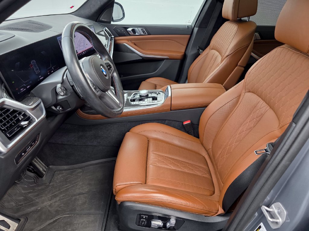 Used 2024 BMW X7 M60i w/ Executive Package AWD/4WD image 9