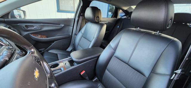 Used 2014 Chevrolet Impala LT FWD image 7