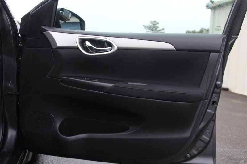 Used 2013 Nissan Sentra S FWD image 17