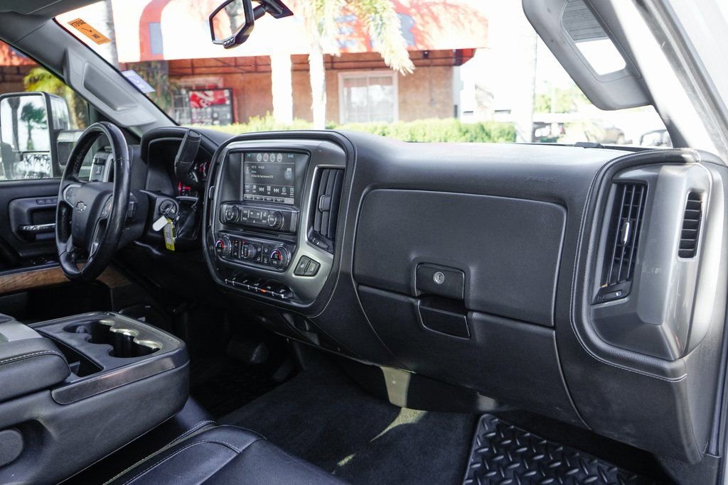 Used 2016 Chevrolet Silverado 2500 LTZ w/ Duramax Plus Package image 37
