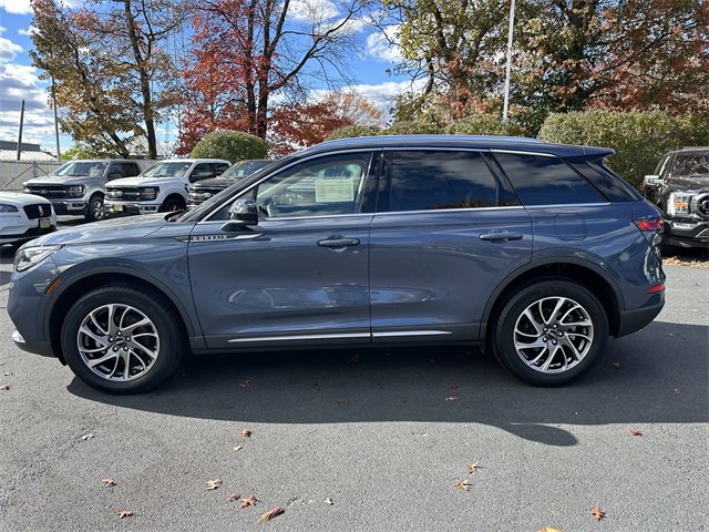 Certified 2022 Lincoln Corsair AWD w/ Equipment Group 101A image 8