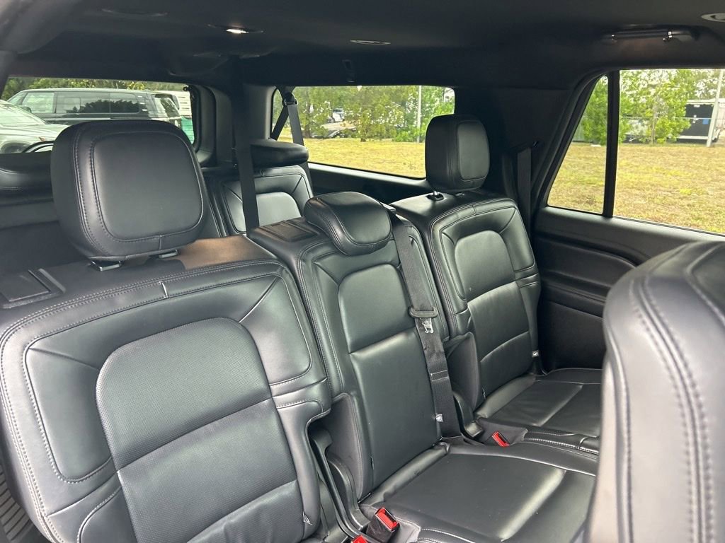 Used 2024 Lincoln Navigator L Premiere image 48