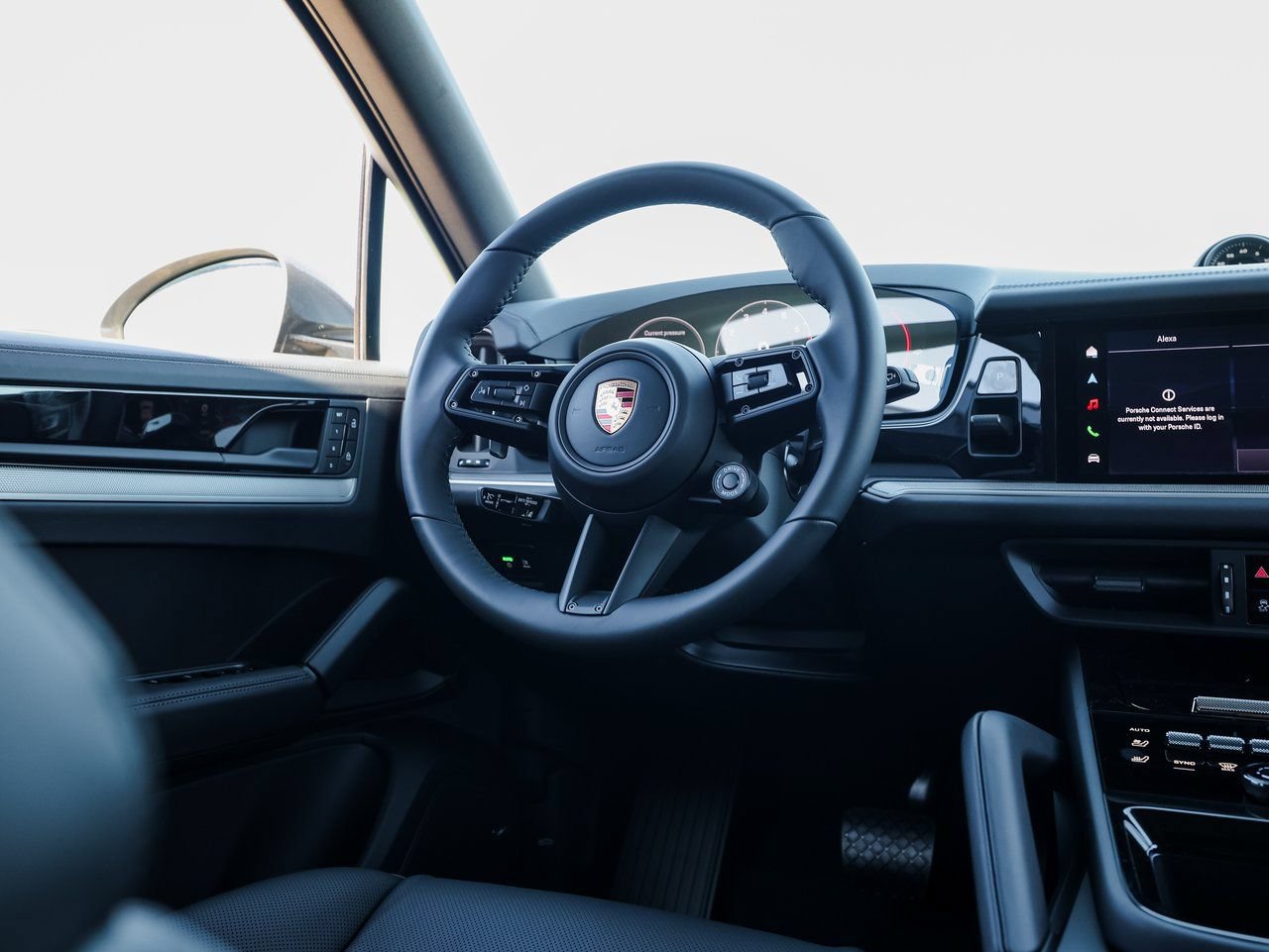 New 2026 Porsche Cayenne E-Hybrid AWD/4WD image 25