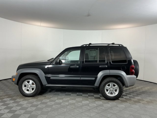 Used 2005 Jeep Liberty Sport AWD/4WD image 8