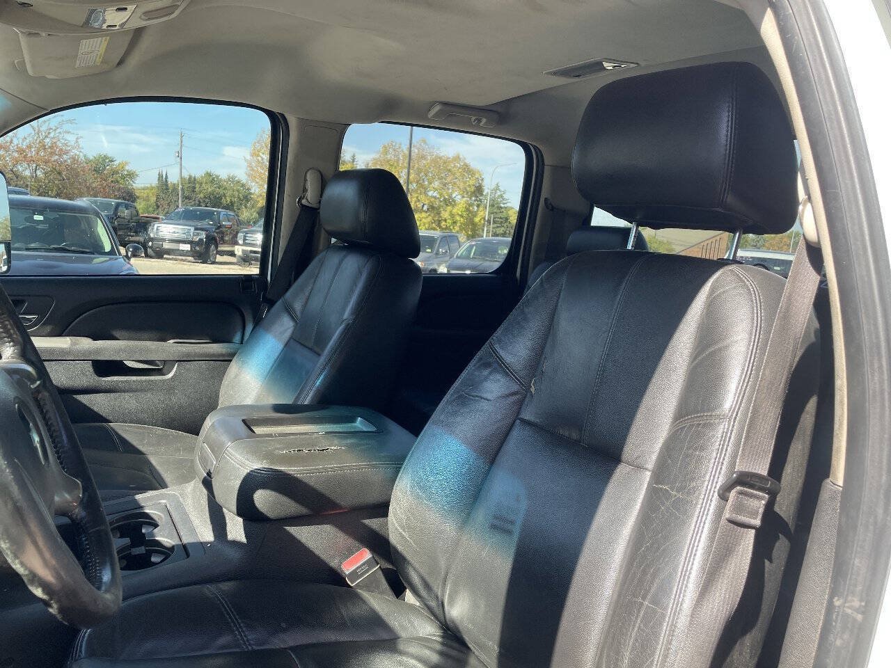 Used 2013 Chevrolet Silverado 2500 LTZ w/ LTZ Plus Package AWD/4WD image 24