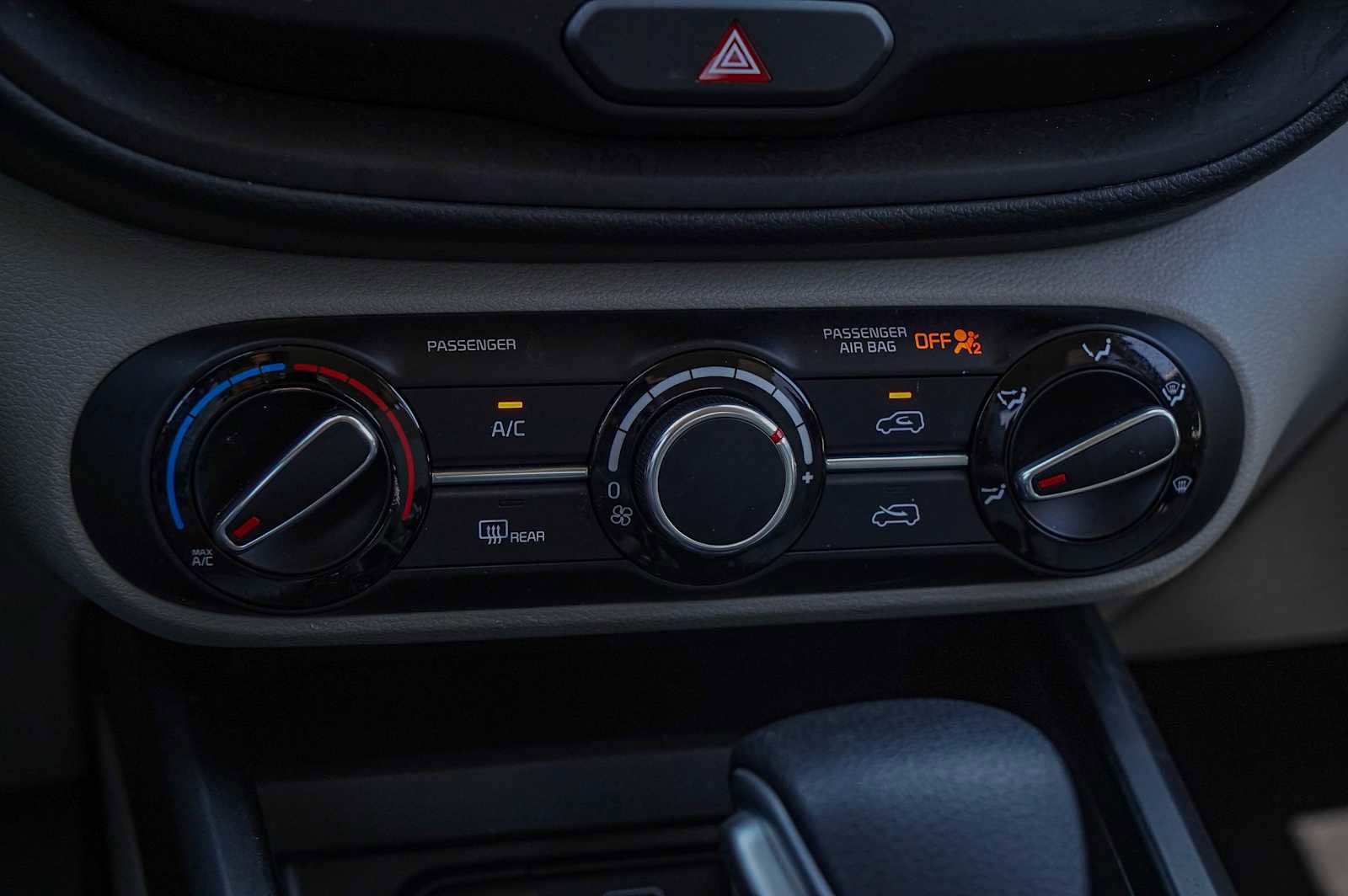 Certified 2023 Kia Soul LX w/ LX Technology Package image 19