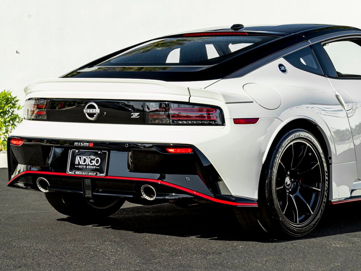Used 2026 Nissan Z NISMO w/ Floor Mat Package RWD image 9