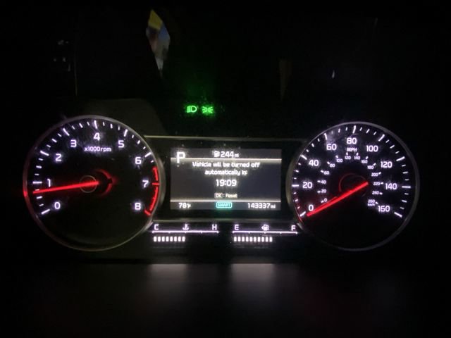 Used 2022 Kia Sorento S FWD image 15