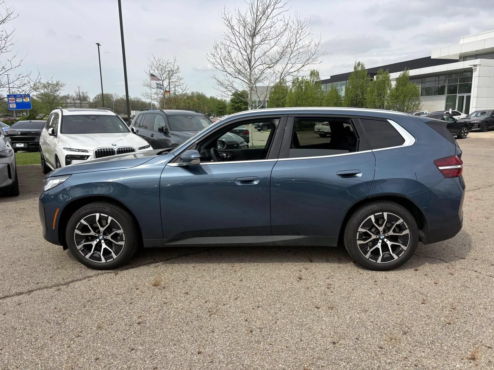 Used 2026 BMW X3 xDrive30i w/ Convenience Package AWD/4WD image 8