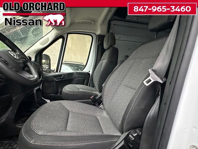 Used 2025 RAM ProMaster 2500 w/ Convenience Group FWD image 8