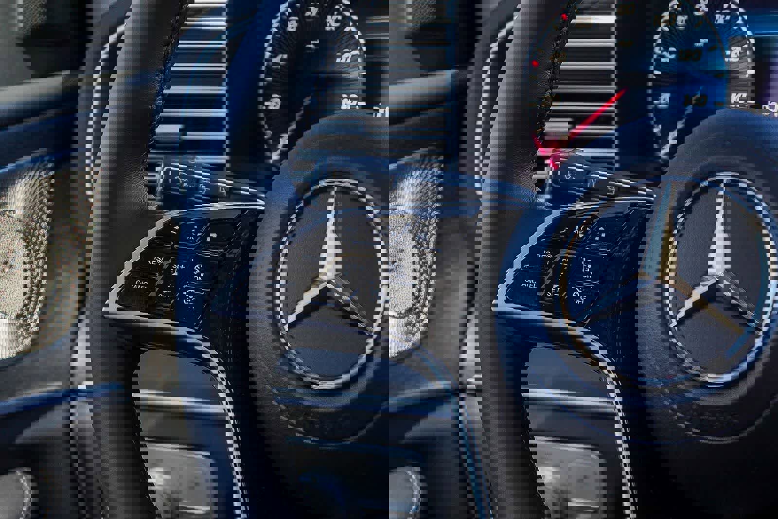 Used 2026 Mercedes-Benz GLE 450 4MATIC image 17