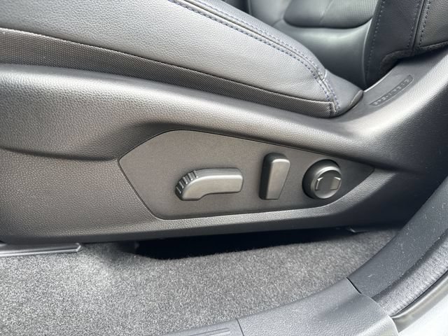 Used 2026 Subaru Forester Limited AWD/4WD image 18