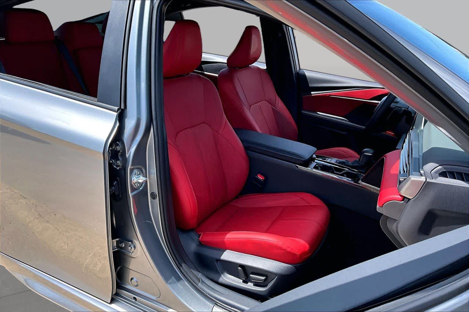 Used 2025 Toyota Camry XSE w/ Premium Package FWD image 9