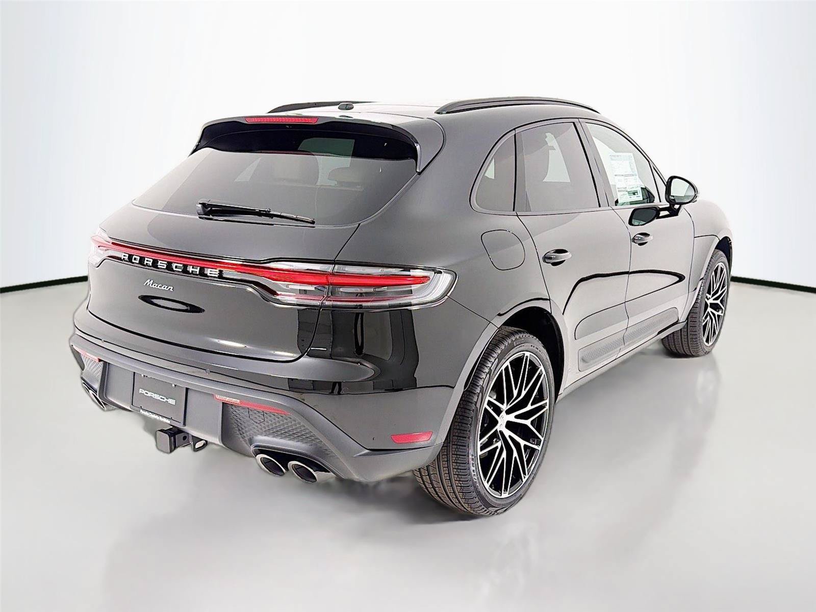 New 2026 Porsche Macan Turbo AWD/4WD image 28