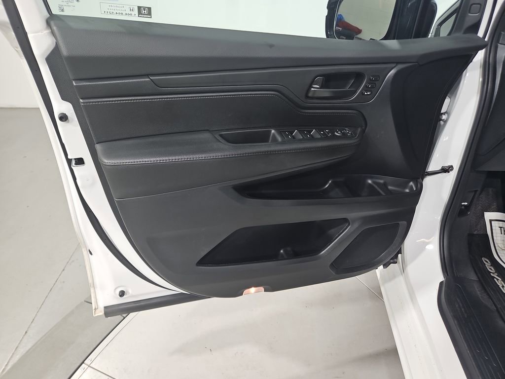 Used 2024 Honda Odyssey Sport image 10