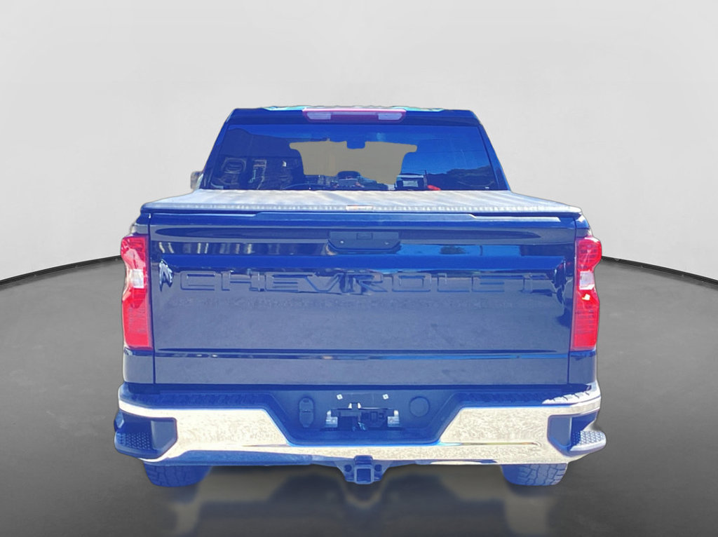Used 2021 Chevrolet Silverado 1500 LT AWD/4WD image 6