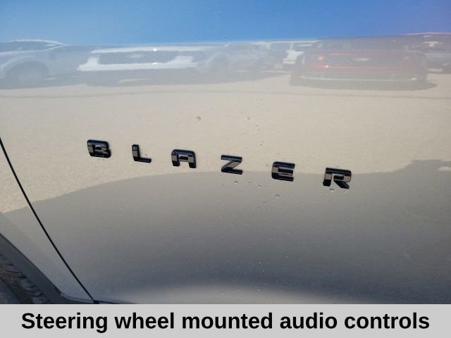 Used 2025 Chevrolet Blazer LT w/ Midnight/Sport Edition image 6