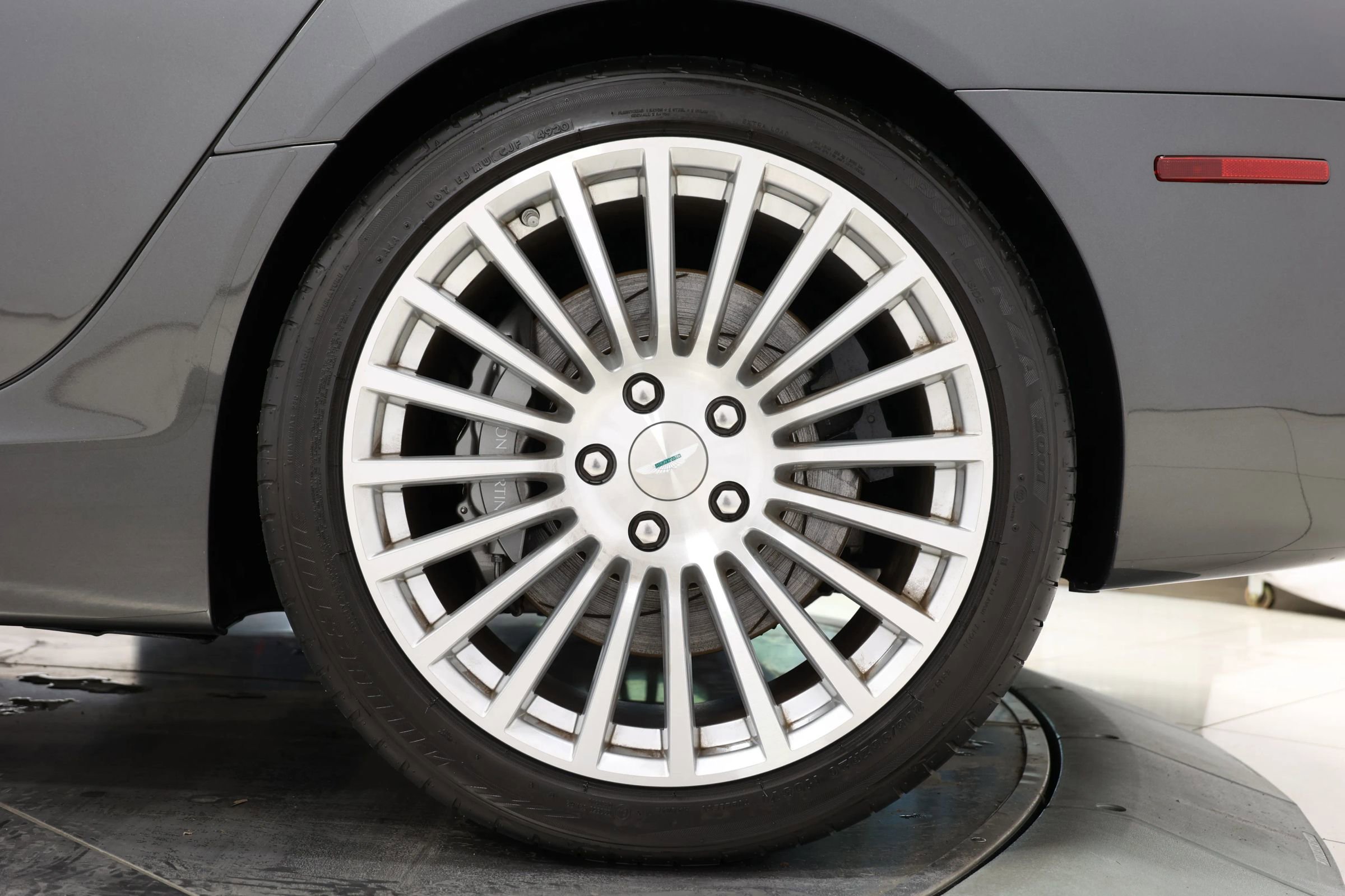 Used 2015 Aston Martin Rapide S image 95